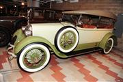 Automobile Museum Features Auburns, Cords, Duesenbergs and more (USA)