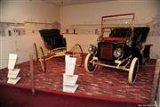 Automobile Museum Features Auburns, Cords, Duesenbergs and more (USA)