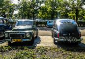 Autotron Rosmalen: de oldtimers en youngtimers buiten