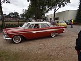 Internationaal Classic USA Car Treffen Reuver 2015