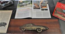 Jaguar E-type, a Legend turns 60 (Autoworld)