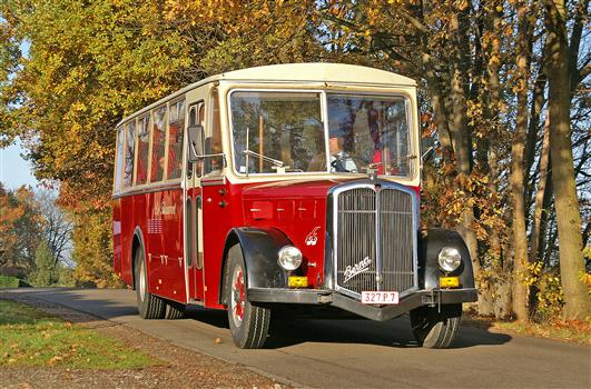 Oldtimer te huur: Berna L4U