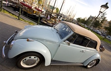 Volkswagen Kever cabriolet (diamantblauw) (cabrio)