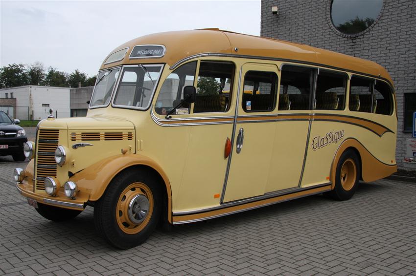 Oldtimer te huur: Bedford OB