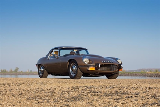 Jaguar  e-type v12 roadster (cabrio)