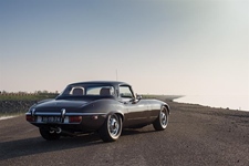 Jaguar  e-type v12 roadster (cabrio)