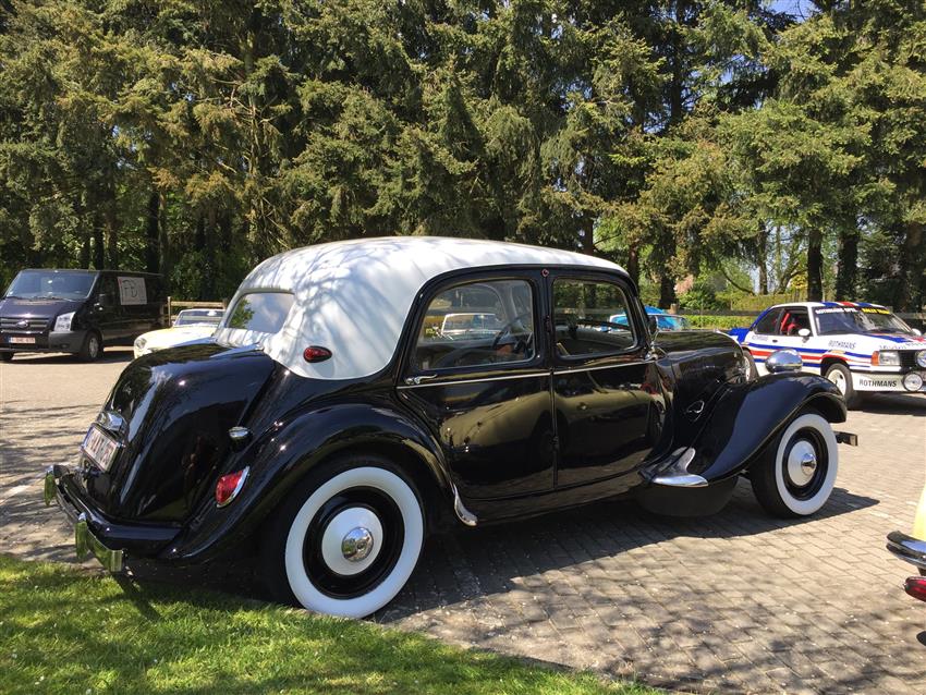 Oldtimer te huur Citroën Traction Avant