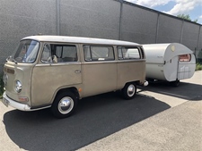 Volkswagen VW T2A deluxe