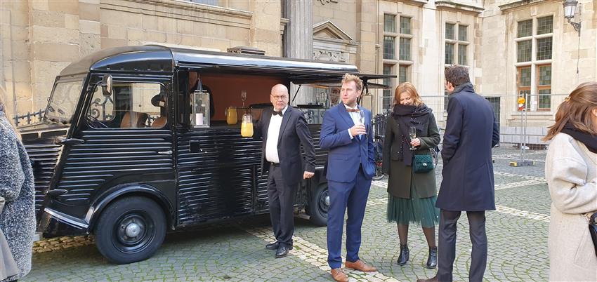 Oldtimer te huur: Citroën HY