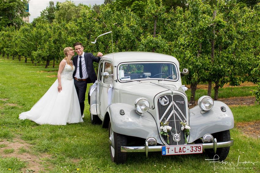 Oldtimer te huur: Citroën Traction Avant Légère °1952