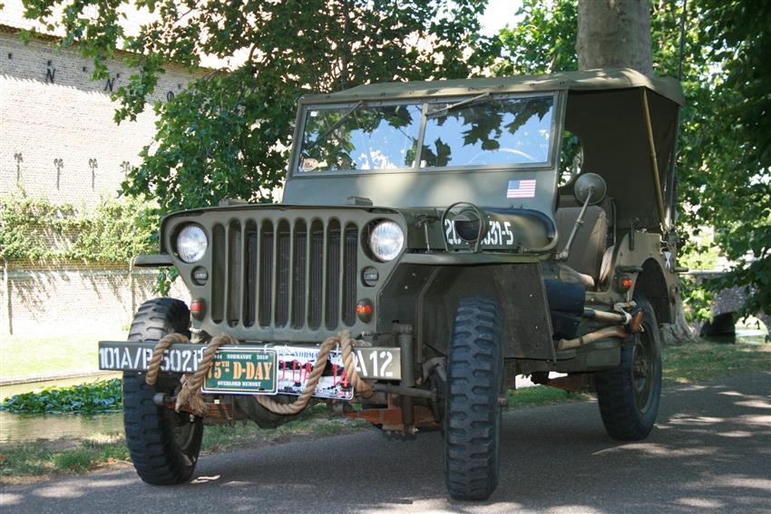Oldtimer te huur: Willys Jeep mb