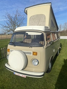 Volkswagen T2B Westfalia berlin