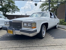 Cadillac Fleedwood Brougham