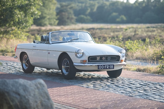 1975 MG B Roadster oldtimer te huur